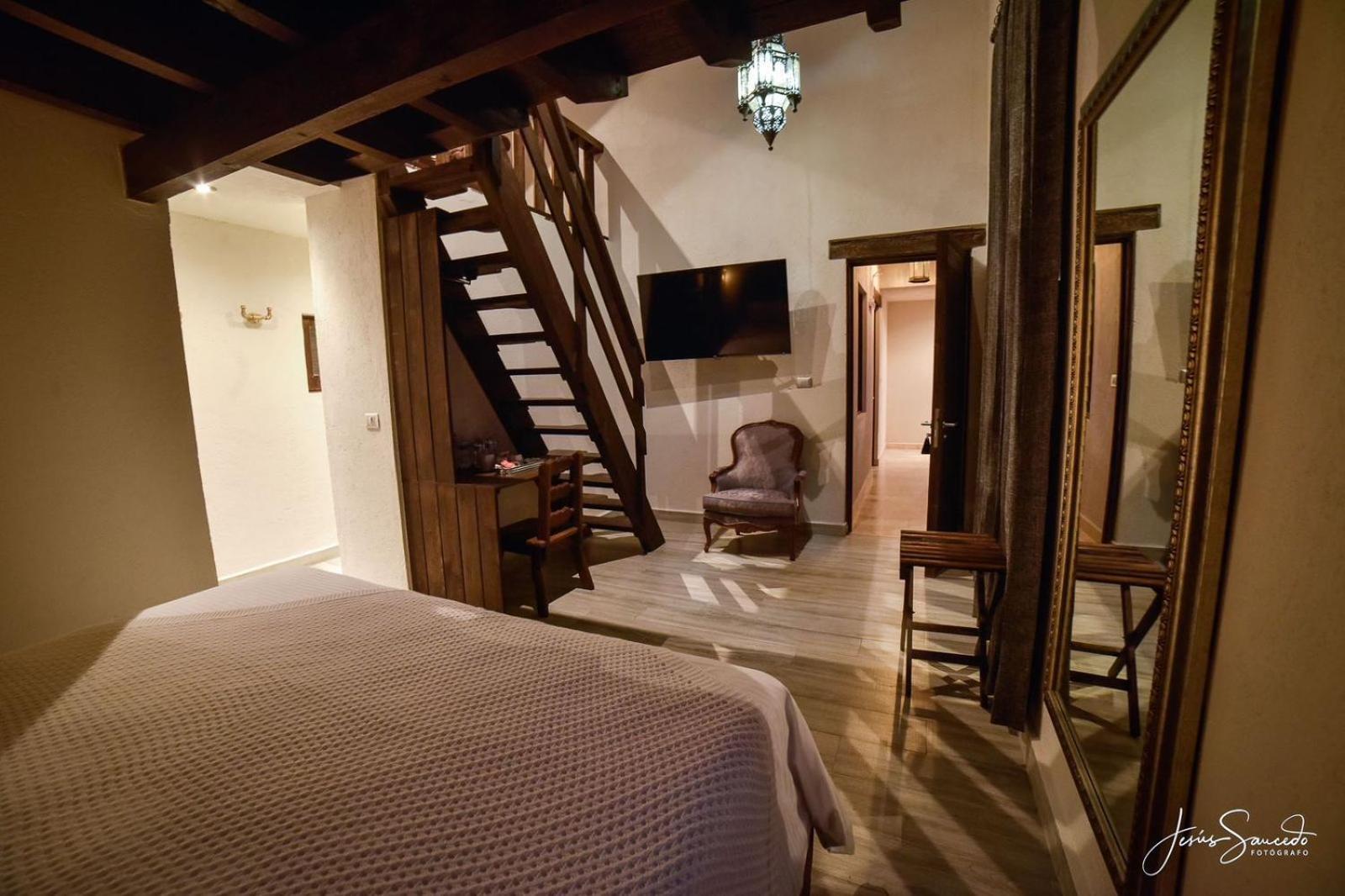 Suites Campestres Montebello 贝纳尔 外观 照片