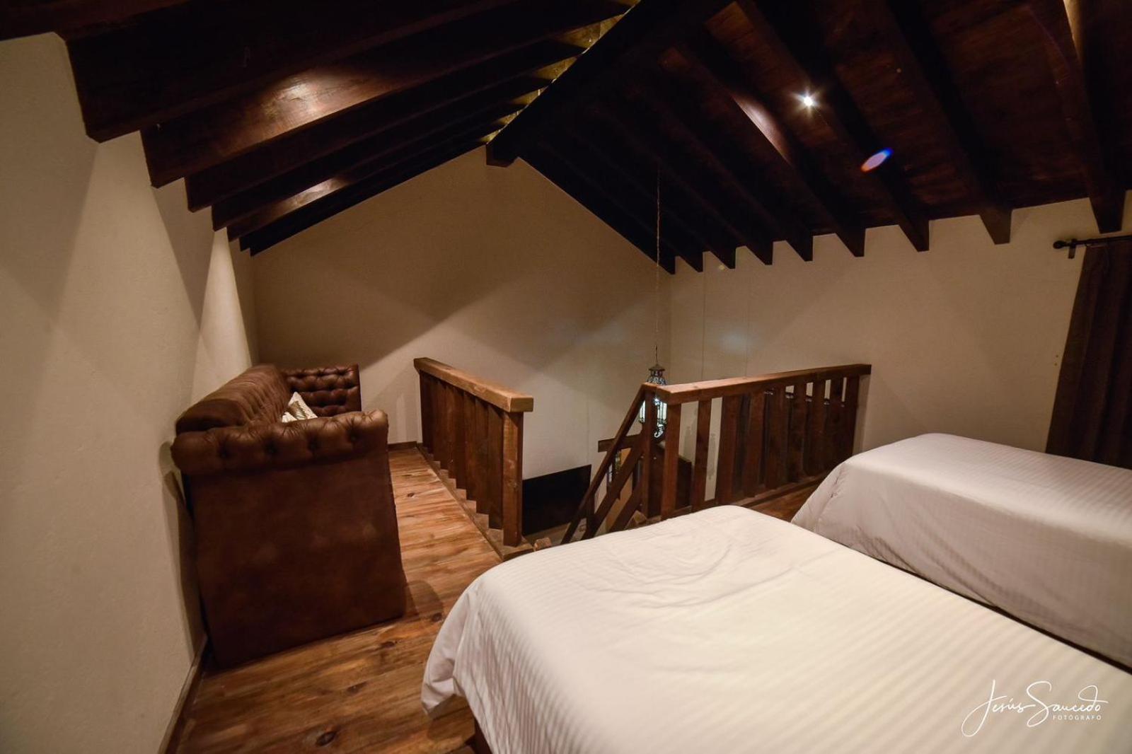 Suites Campestres Montebello 贝纳尔 外观 照片